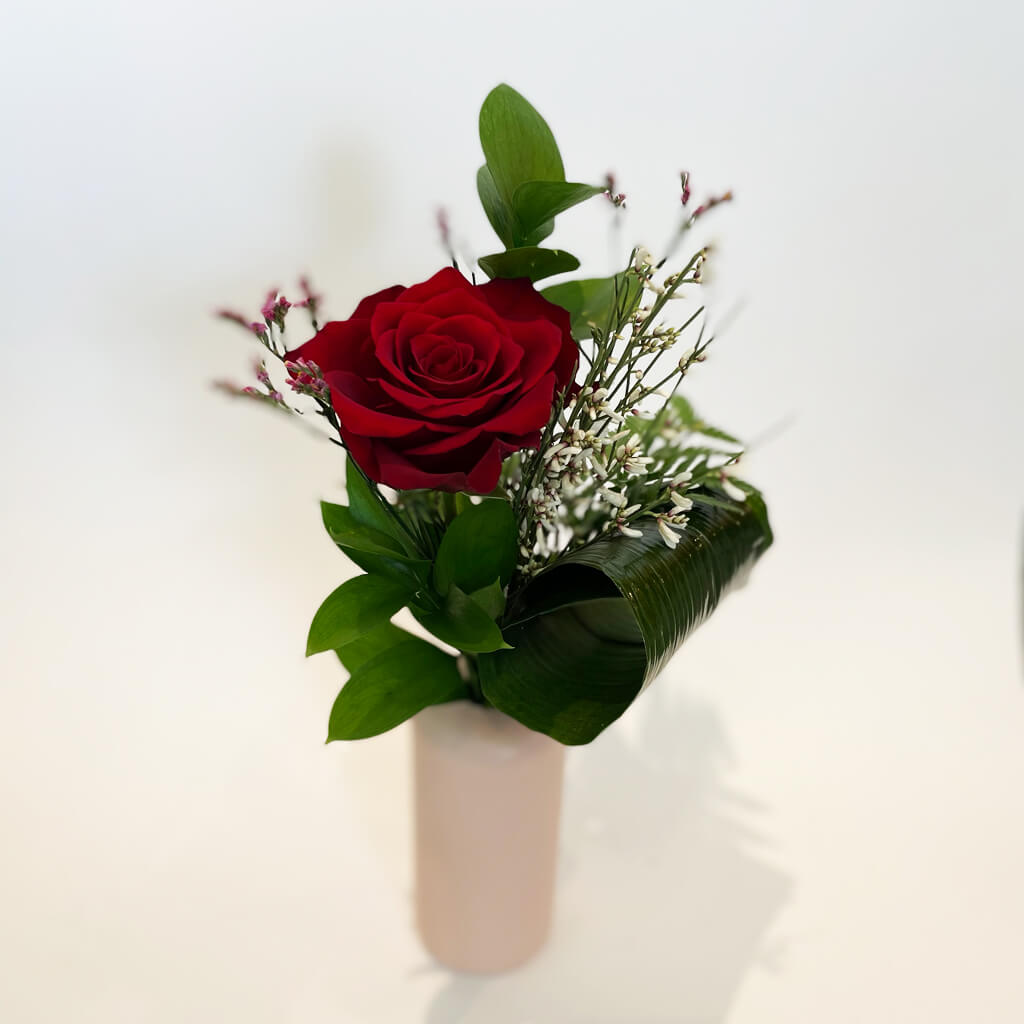 Une rose soliflore - Fetes Grenadine